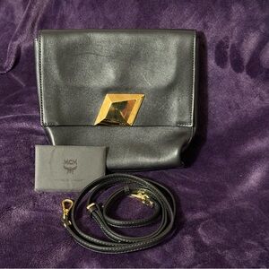 🔥AUTHENTIC MCM CALFSKIN & SUEDE CROSSBODY BAG EUC🔥
